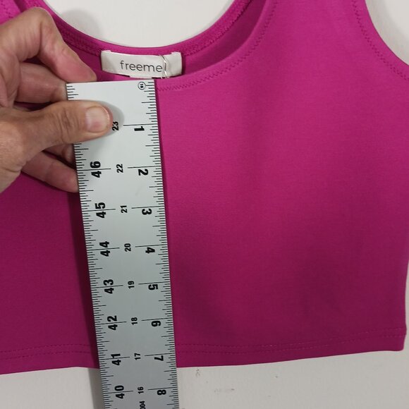 NWT Freeme  Pink Cropped Tank Size Medium Casual, Athleisure Layering Piece - Picture 10 of 12